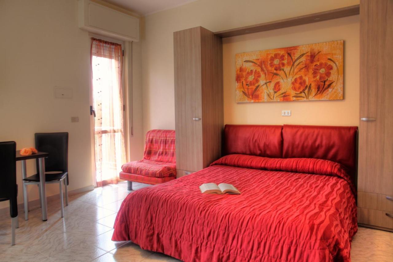 Residence Bellevue Apartments Pietra Ligure Exterior foto