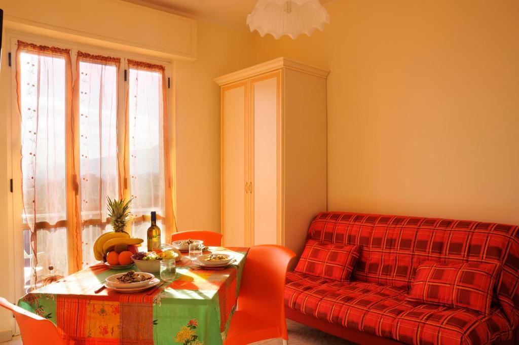 Residence Bellevue Apartments Pietra Ligure Quarto foto