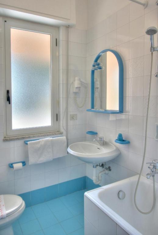 Residence Bellevue Apartments Pietra Ligure Quarto foto